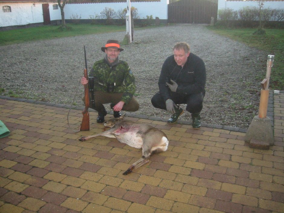 Jakob og Anders med bytte fra Østkæret